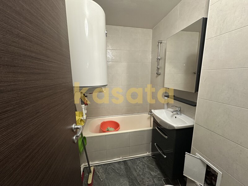 Drumul Taberei Favorit  Apartament 3 camere   Metrou 1 min